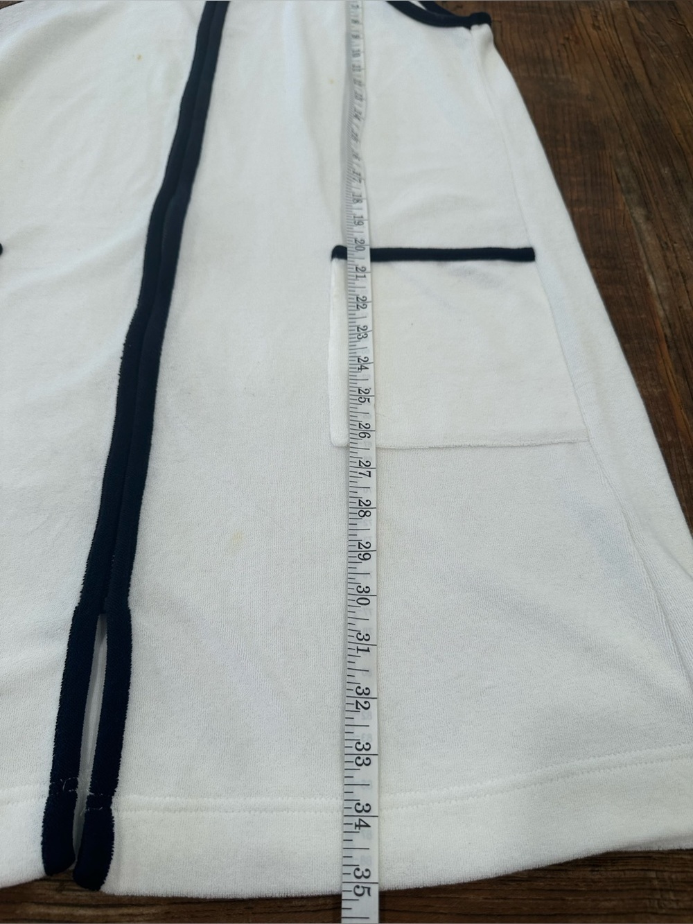 White Sleeveless Zip Front Robe with black Trim - Picture 10 of 10